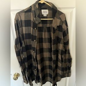 Field and stream flannel XXL